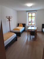Neue renovierte Wohnung mit wöch. gener. Reinigung im Preis Bild 5 Neue renovierte Wohnung mit wöch. gener. Reinigung im Preis Bild 5