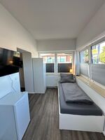 AHOI HOMES | Unterkunft in Henstedt-Ulzburg nahe Autobahn A7 Bild 6 AHOI HOMES | Unterkunft in Henstedt-Ulzburg nahe Autobahn A7 Bild 6