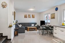 Schöne Wohnung in ruhiger Gegend Bild 1 Schöne Wohnung in ruhiger Gegend Bild 1