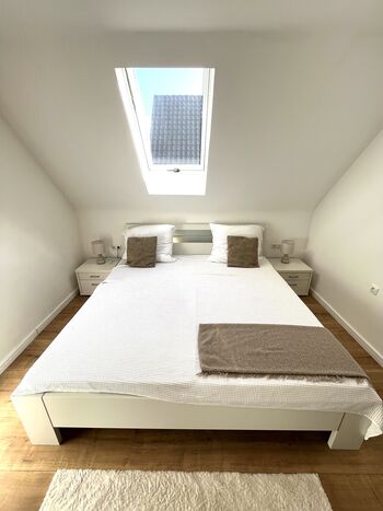 Schlafzimmer 1 (2x2 Doppelbett) Schlafzimmer 1 (2x2 Doppelbett)