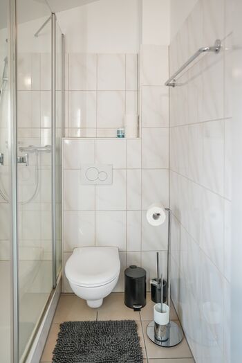 Helle geräumige 80m2 Wohnung Picture 4 Helle geräumige 80m2 Wohnung Picture 4