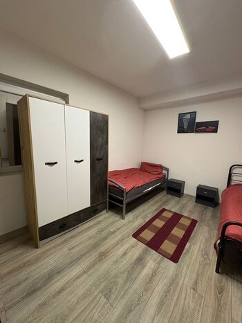 Monteurzimmer für 4 bis 14 Personen in Tuttlingen City Bild 2 Monteurzimmer für 4 bis 14 Personen in Tuttlingen City Bild 2