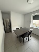 Monteuzimmer Obertshausen 8 Personen | A3 in 2 min. | 2 Küchen | 2 Bäder Bild 6 Monteuzimmer Obertshausen 8 Personen | A3 in 2 min. | 2 Küchen | 2 Bäder Bild 6