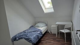 Krefeld schöne große 150 QM 5,5 Zimmer Monteurswohnung Bild 18 Krefeld schöne große 150 QM 5,5 Zimmer Monteurswohnung Bild 18