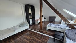 Krefeld schöne große 150 QM 5,5 Zimmer Monteurswohnung Bild 14 Krefeld schöne große 150 QM 5,5 Zimmer Monteurswohnung Bild 14
