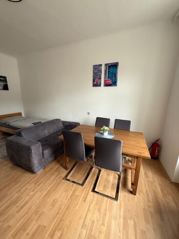 Arbeiterzimmer & Arbeiterwohnung in Wolkersdorf Arbeiterzimmer & Arbeiterwohnung in Wolkersdorf