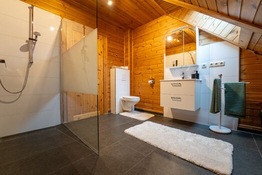 Habitania Homes | VINNEN LODGE | Moderne Holzhaus Oase für 8 Personen Bild 5 Habitania Homes | VINNEN LODGE | Moderne Holzhaus Oase für 8 Personen Bild 5