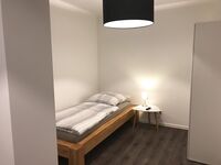 Großzügige Wohnung mit Parkplätzen und Garten/Terrasse Bild 25 Großzügige Wohnung mit Parkplätzen und Garten/Terrasse Bild 25