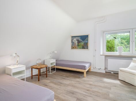 Großzügiges Haus für Gruppen in Bergedorf Großzügiges Haus für Gruppen in Bergedorf