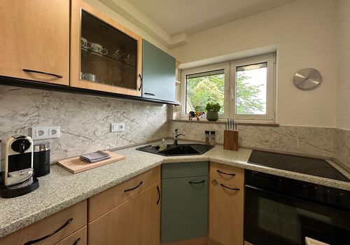 Ruhige Wohnung in zentraler Lage – ideal für bis zu 3 Pers. Bild 2 Ruhige Wohnung in zentraler Lage – ideal für bis zu 3 Pers. Bild 2