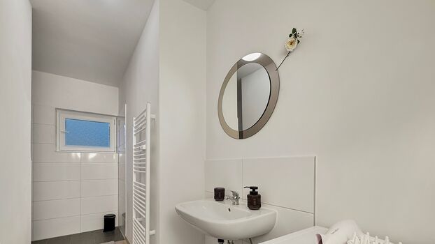 4x voll möblierte Wohnungen mit Küche & Balkon Wilhelmshaven Zdjęcie 4 4x voll möblierte Wohnungen mit Küche & Balkon Wilhelmshaven Zdjęcie 4