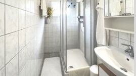 Haus Wenzel -wohnlich, komplett-nahe Rostock / Kühlungsborn Bild 4 Haus Wenzel -wohnlich, komplett-nahe Rostock / Kühlungsborn Bild 4