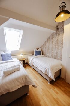 salt apartments I Weißenfels I 10+ Personen I hochwertig Bild 5 salt apartments I Weißenfels I 10+ Personen I hochwertig Bild 5