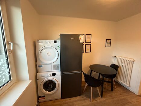 Geräumige 3-Zimmer-Wohnung mit Balkon Bild 5 Geräumige 3-Zimmer-Wohnung mit Balkon Bild 5