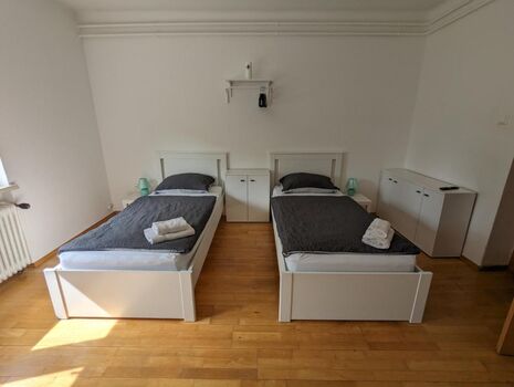 Schlafraum mit zwei Einzelbetten Schlafraum mit zwei Einzelbetten