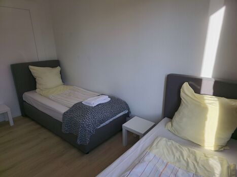 4-Zimmer-Haus in ruhiger Lage mit großem Garten Picture 3 4-Zimmer-Haus in ruhiger Lage mit großem Garten Picture 3