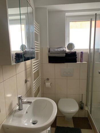 Monteurwohnung - 2 Schlafzimmer, Bad, Küche, Parkplatz Zdjęcie 3 Monteurwohnung - 2 Schlafzimmer, Bad, Küche, Parkplatz Zdjęcie 3