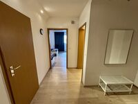 Monteurwohnung Langenfeld mit Tiefgarage – 4 Betten, Balkon, TV, WLAN Bild 6 Monteurwohnung Langenfeld mit Tiefgarage – 4 Betten, Balkon, TV, WLAN Bild 6