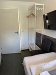 Moderne Unterkunft mit 4 Schlafzimmer, Parkplatz, WIFI, Bild 8 Moderne Unterkunft mit 4 Schlafzimmer, Parkplatz, WIFI, Bild 8