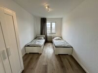 8 Schlafplätze in Wuppertal-Oberbarmen – 3 Schlafzimmer, Aufzug, Balkon Bild 7 8 Schlafplätze in Wuppertal-Oberbarmen – 3 Schlafzimmer, Aufzug, Balkon Bild 7