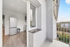 100 m² Monteurwohnung Solingen – 4 Schlafzimmer, 8 Betten, 2 Balkone Bild 16 100 m² Monteurwohnung Solingen – 4 Schlafzimmer, 8 Betten, 2 Balkone Bild 16