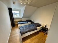 Monteurwohnung Solingen für 6–8 Personen – 4 Zimmer, Waschmaschine Bild 4 Monteurwohnung Solingen für 6–8 Personen – 4 Zimmer, Waschmaschine Bild 4