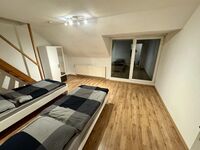 Monteurwohnung Solingen für 2–5 Personen – Maisonette mit Balkon, 60 m² Bild 5 Monteurwohnung Solingen für 2–5 Personen – Maisonette mit Balkon, 60 m² Bild 5