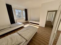 Monteurwohnung Solingen mit Stellplatz – 2 Schlafzimmer, bis 5 Personen Bild 4 Monteurwohnung Solingen mit Stellplatz – 2 Schlafzimmer, bis 5 Personen Bild 4