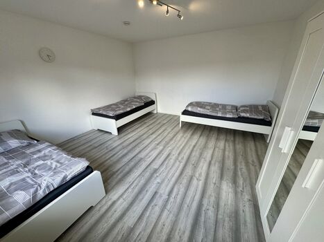 Monteurwohnung Solingen für 1–3 Personen – eigene Wohnung, Erdgeschoss Bild 2 Monteurwohnung Solingen für 1–3 Personen – eigene Wohnung, Erdgeschoss Bild 2