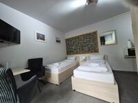 Zweibettzimmer Zweibettzimmer