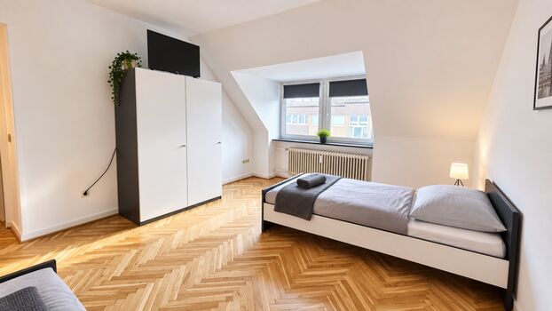 Zentral Herford Monteurwohnung Einzelbetten 24/7 Smart WLAN Zentral Herford Monteurwohnung Einzelbetten 24/7 Smart WLAN
