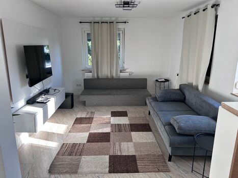 Wohnung 6 bis 8 Personen Wohnung 6 bis 8 Personen