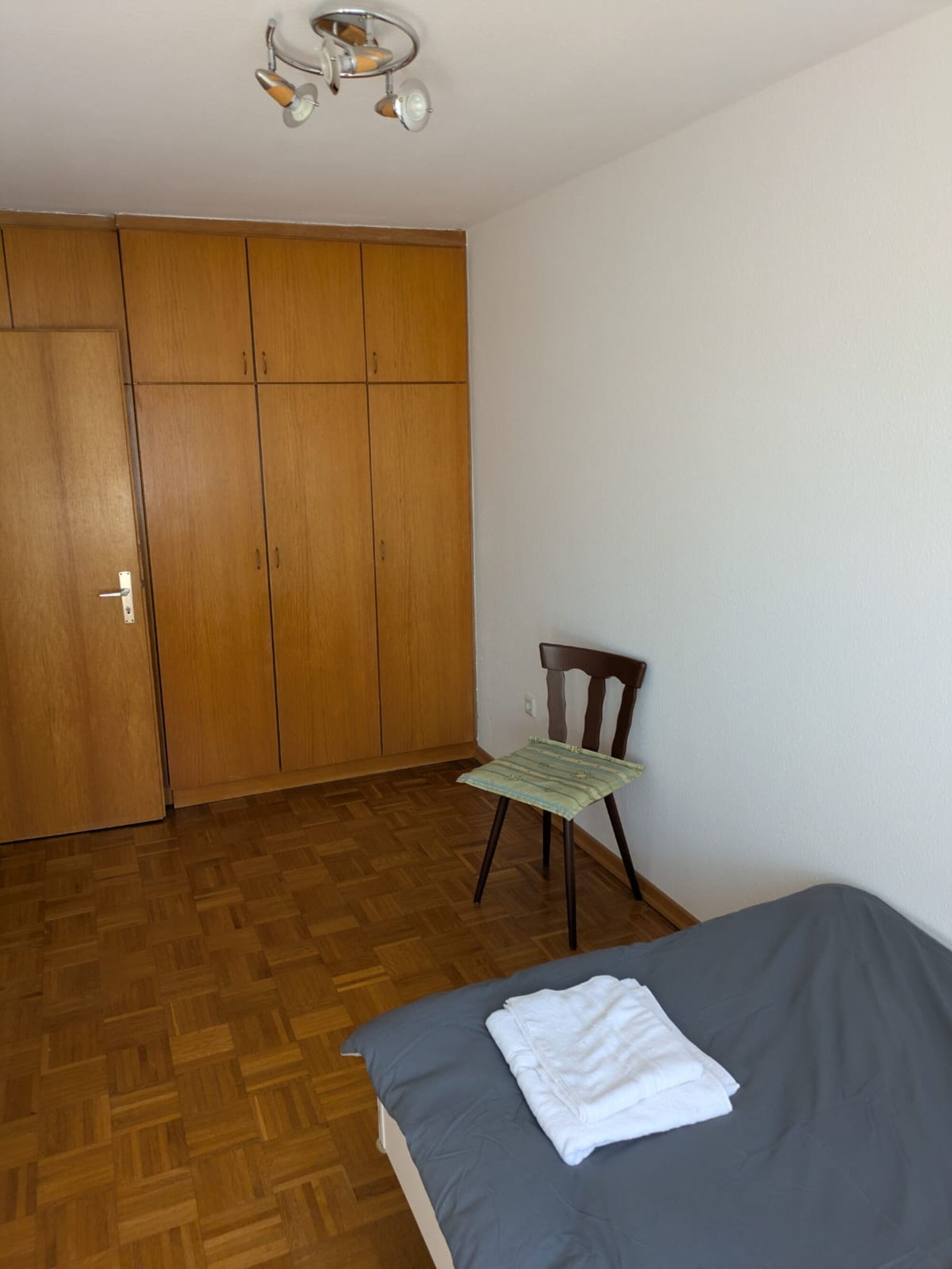 Einzelzimmer Einzelzimmer