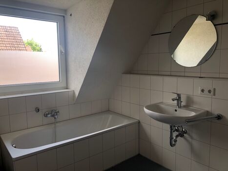 Wohnung für bis zu 4 Personen in zentraler Lage von Holzminden Bild 3 Wohnung für bis zu 4 Personen in zentraler Lage von Holzminden Bild 3