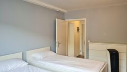 kwatera24 | Offenbach am Main nahe A3 | 2-150 Personen | WIFI & Parken Bild 1 kwatera24 | Offenbach am Main nahe A3 | 2-150 Personen | WIFI & Parken Bild 1