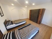 Schlafzimmer 2 (Große Wohnung) Schlafzimmer 2 (Große Wohnung)