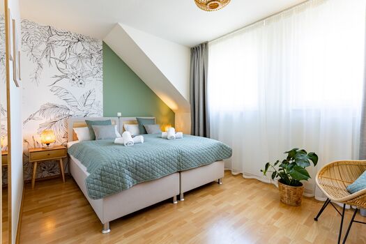 Schlafzimmer UG Schlafzimmer UG