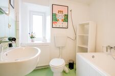 janu-homes, 3 Zimmer - 4 Betten, Waldblick vom Kirchplatz Bild 8 janu-homes, 3 Zimmer - 4 Betten, Waldblick vom Kirchplatz Bild 8