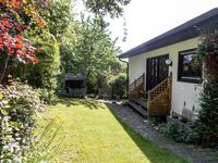 Oberer Garten mit Eingang zum Haus Oberer Garten mit Eingang zum Haus