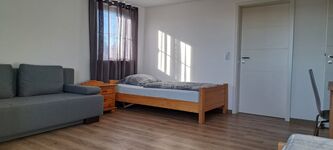 Vollständig ausgestattete und moderne Wohnung im Grünen Bild 3 Vollständig ausgestattete und moderne Wohnung im Grünen Bild 3