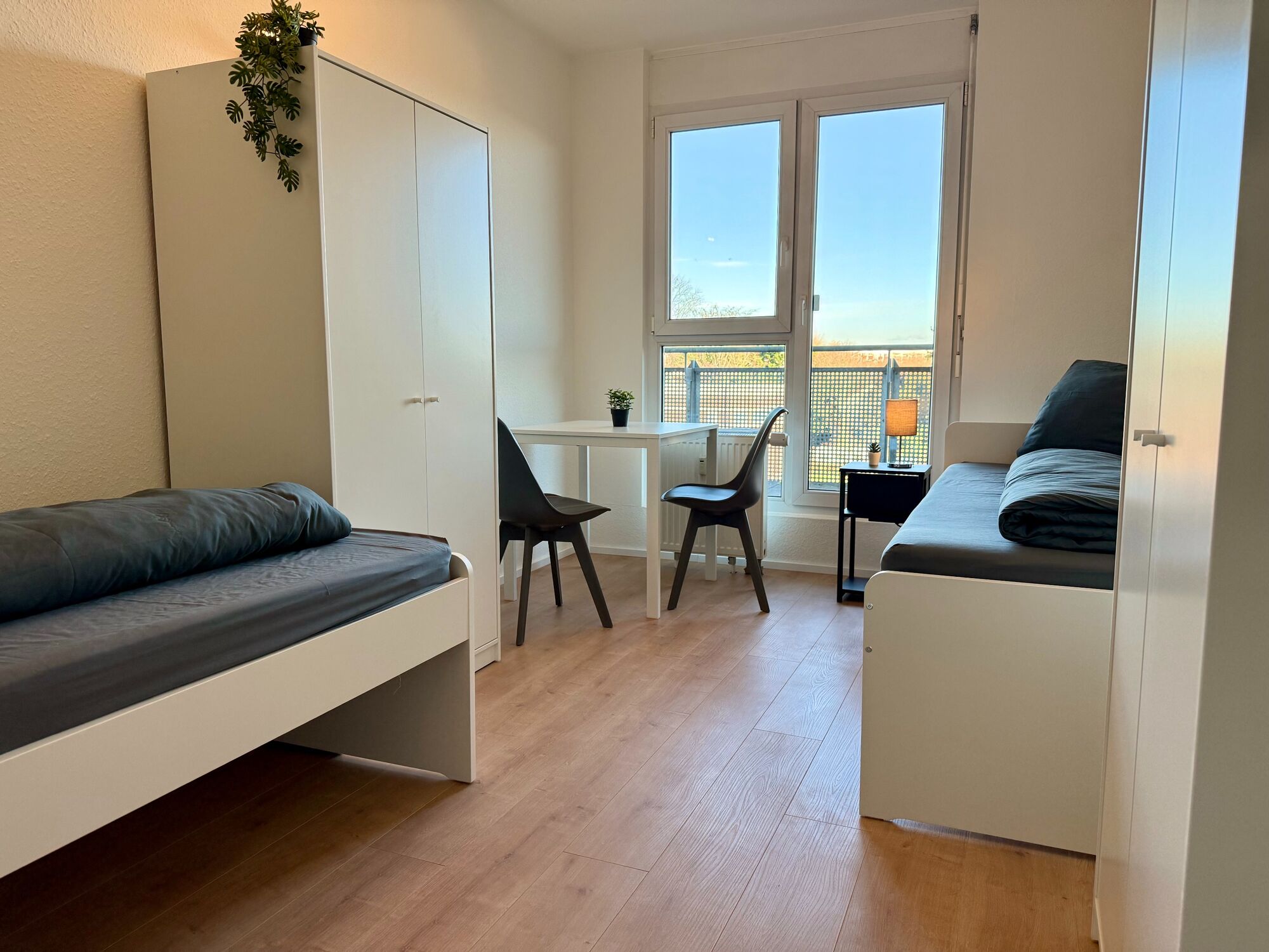 Schlafzimmer 3 (Wohnung B) Schlafzimmer 3 (Wohnung B)