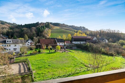 wunderschöner Ausblick vom Balkon wunderschöner Ausblick vom Balkon