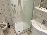 Monteurwohnung Köln Ossendorf bis 11 Personen Einzelbetten Bild 16 Monteurwohnung Köln Ossendorf bis 11 Personen Einzelbetten Bild 16