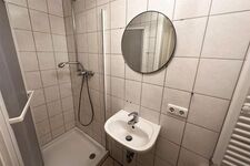 Monteurwohnung Köln Ossendorf bis 11 Personen Einzelbetten Bild 26 Monteurwohnung Köln Ossendorf bis 11 Personen Einzelbetten Bild 26