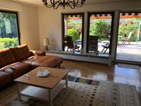 Wohnzimmer und Terrasse Wohnzimmer und Terrasse