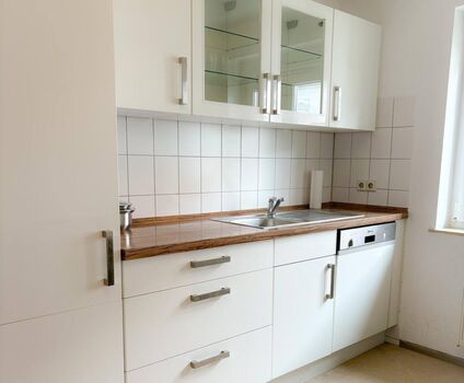 Helle Wohnung mit Blick ins Grüne Bild 3 Helle Wohnung mit Blick ins Grüne Bild 3