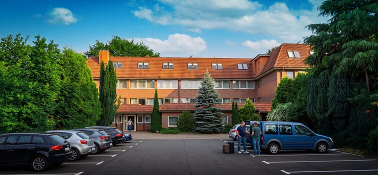 Monteurzimmer bei Hamburg – Top-Anbindung A7/A261 & Gratis-Parkplätze Monteurzimmer bei Hamburg – Top-Anbindung A7/A261 & Gratis-Parkplätze