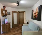 Wohnzimmer mit Smart TV Wohnzimmer mit Smart TV