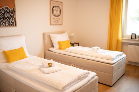 Einzelbett SmartTV Balkon WiFi voll ausgestattet bis 8 Pers Bild 5 Einzelbett SmartTV Balkon WiFi voll ausgestattet bis 8 Pers Bild 5