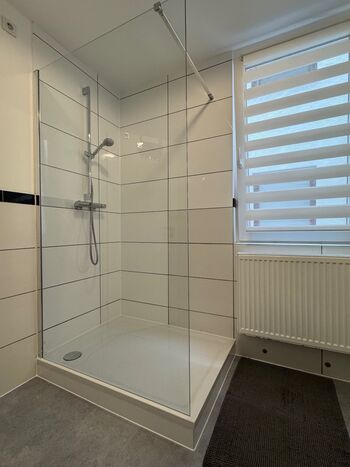 4 Studioapartments am Rhein - Bettwäsche / Handtücher inkl Bild 4 4 Studioapartments am Rhein - Bettwäsche / Handtücher inkl Bild 4